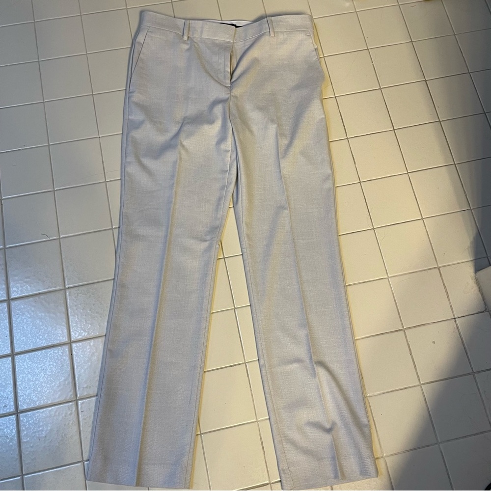 NWOT Ann Taylor light grey size 8 curvy pants
